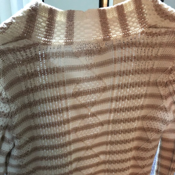 Sweater - Picture 7 of 7